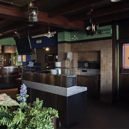 Blue Ribbon Ξενοδοχείο 3*