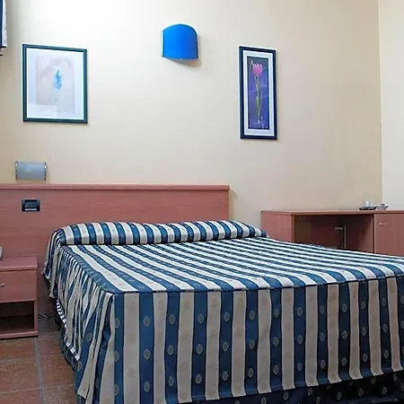 Otel Blue Ribbon Vercelli