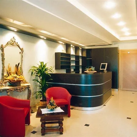 Blue Ribbon Hotel 3*